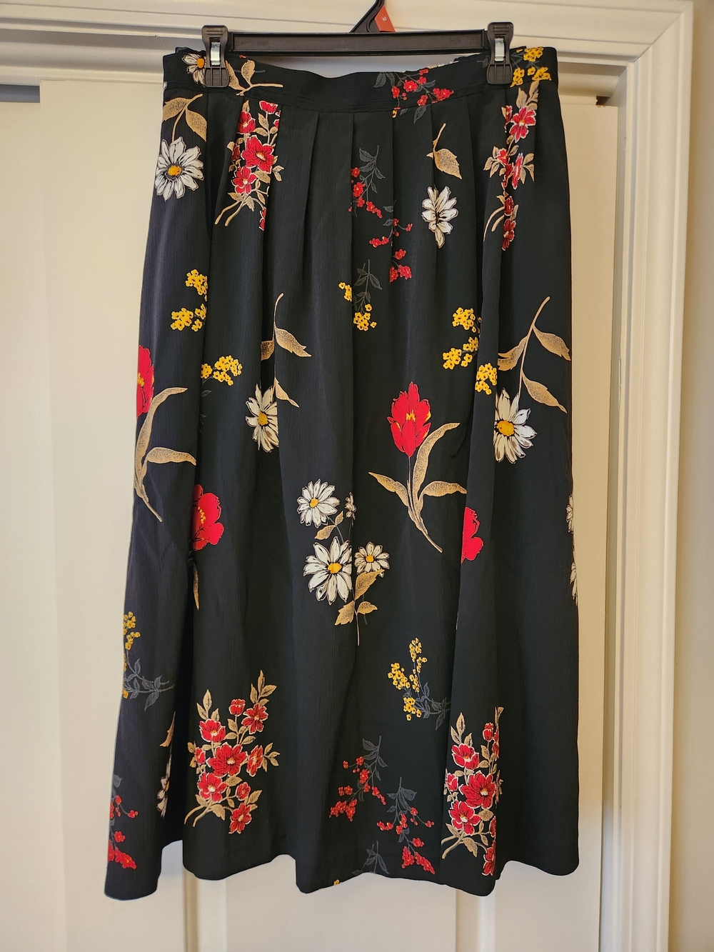 Alfred Dunner Black Midi Skirt with Red, Yellow & White Floral Print